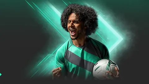 曼联本赛季英超防线告急：9轮战罢丢15球，仅剩一场零封！